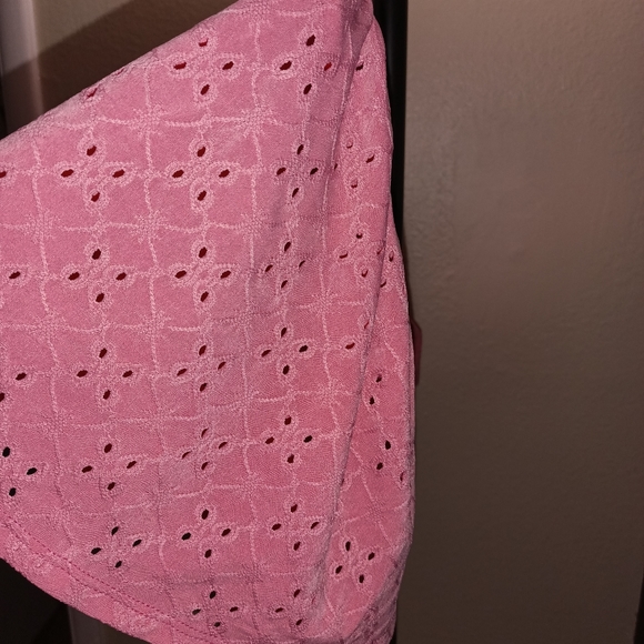 ⭐️Keyhole Expresso Pink Top ⭐️3 items for $10.00 bundle items to get the deal!⭐️ - Picture 5 of 12